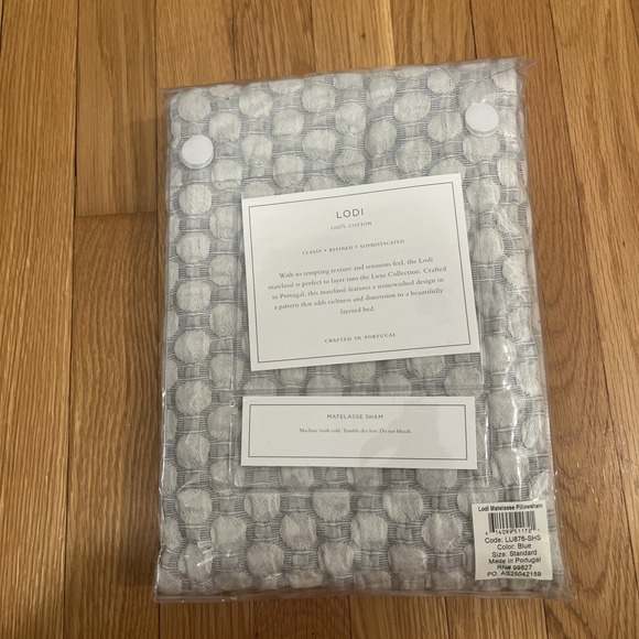 Annie Selke Lodi Design Matelasse Pillow Sham King Size Blue NEW - Picture 3 of 6